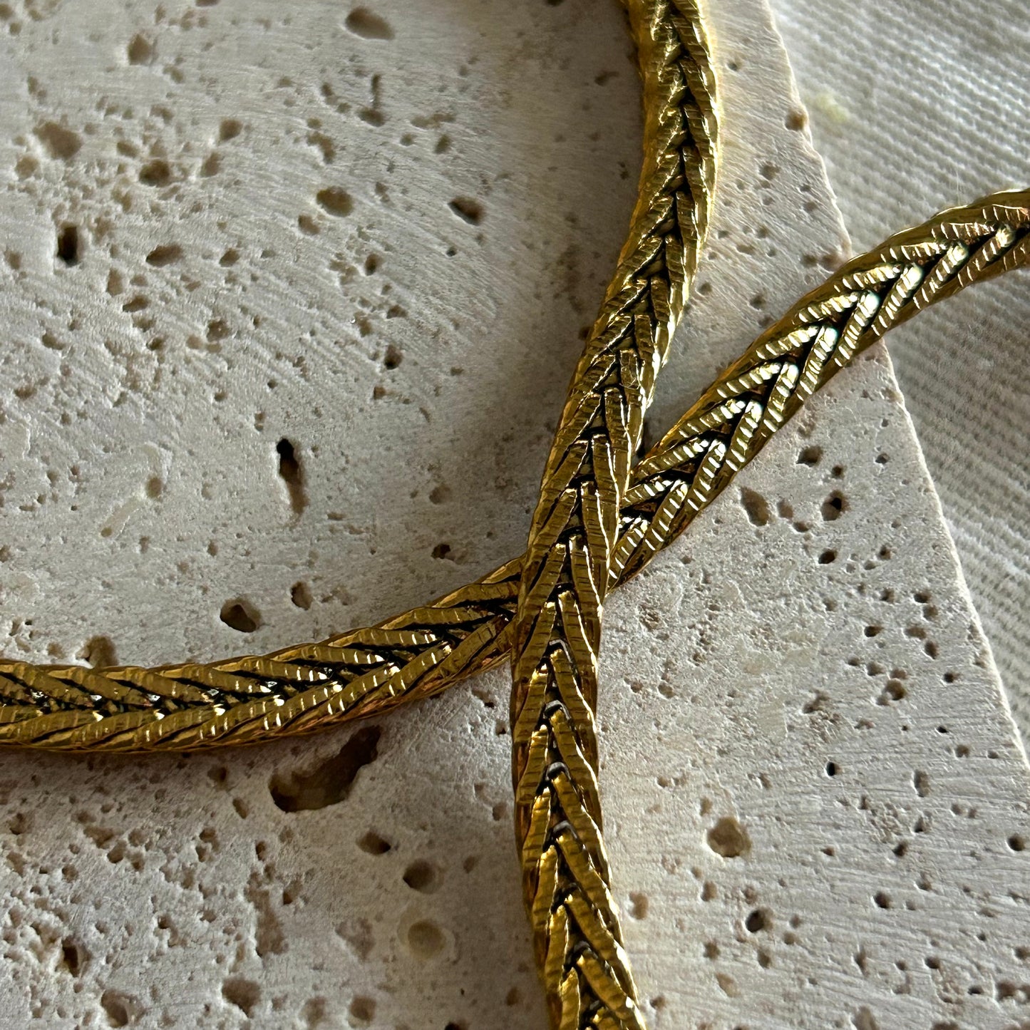 Iris Chain Necklace