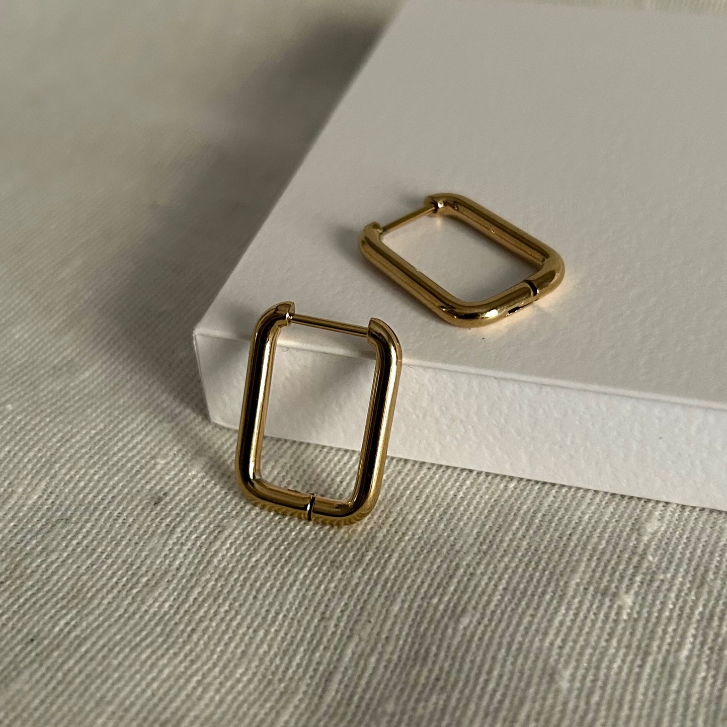 Selena Hoops Gold -New Collection