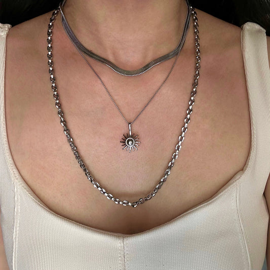 Sun Rising Necklace Silver