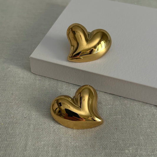 Chunky Heart Earrings Gold