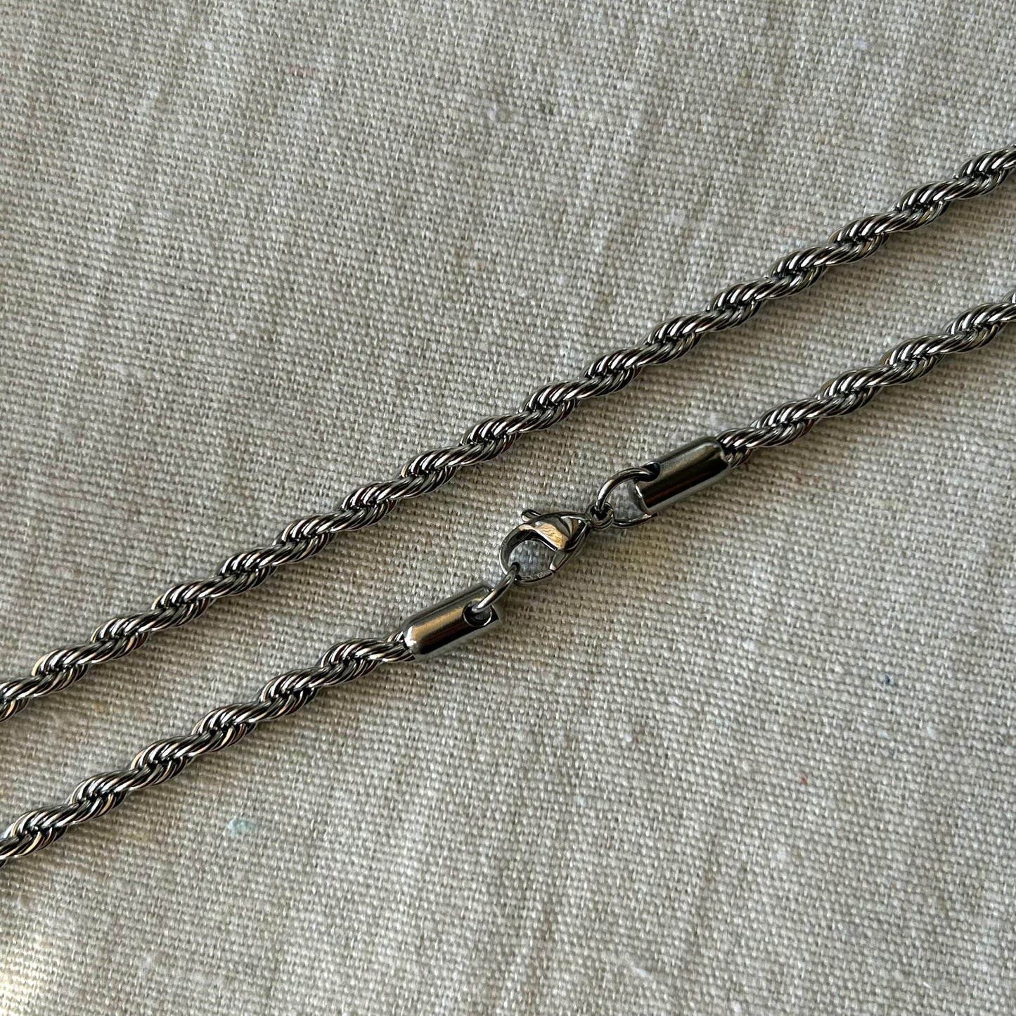 Twisted Chain Silver